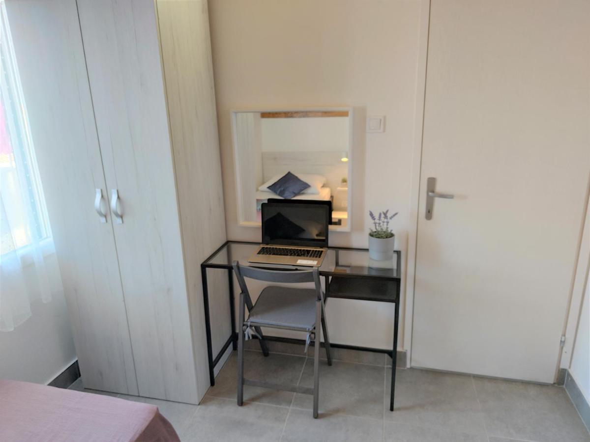 וויס Apartments Rak מראה חיצוני תמונה