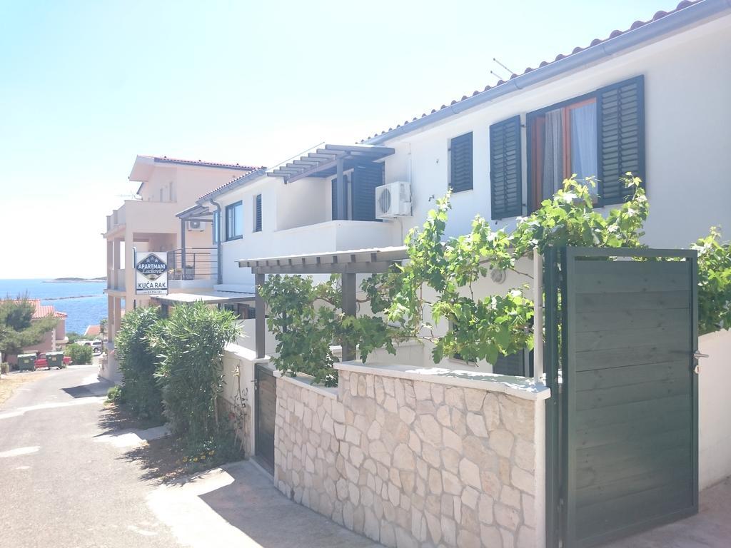 וויס Apartments Rak מראה חיצוני תמונה